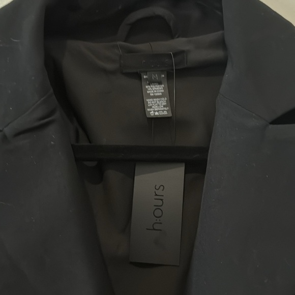 NWT revolve hours brand long sleeve suit, jacket, jumpsuit, black size medium - Picture 4 of 5